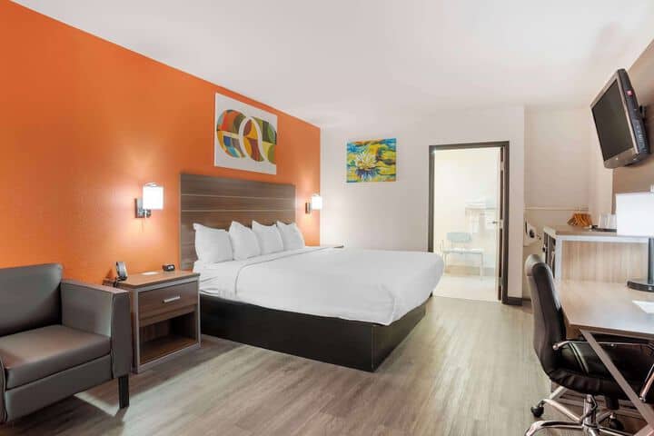 Room 26 of 51