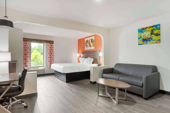 Room 14 of 51
